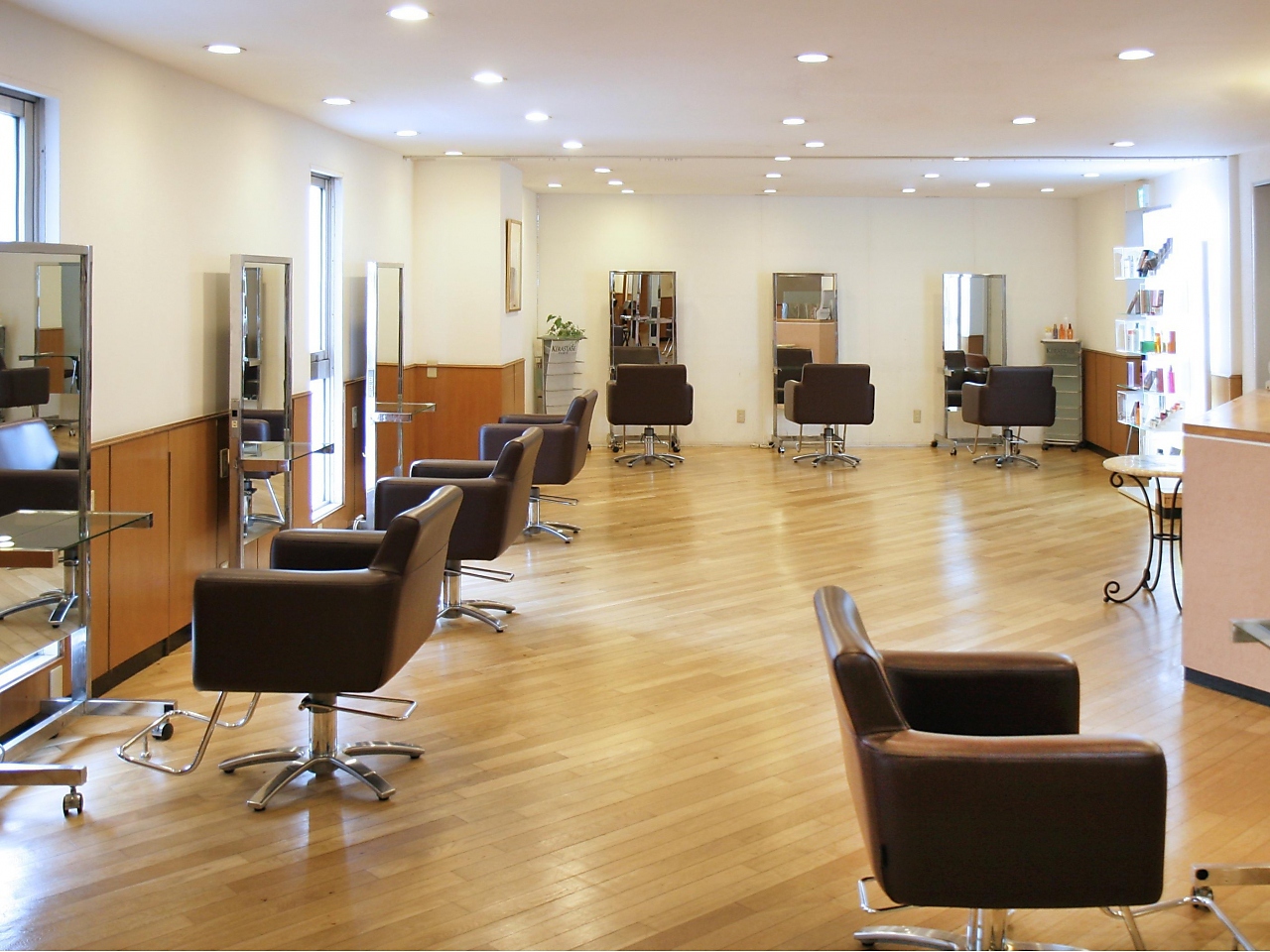 松本平太郎美容室 立川店